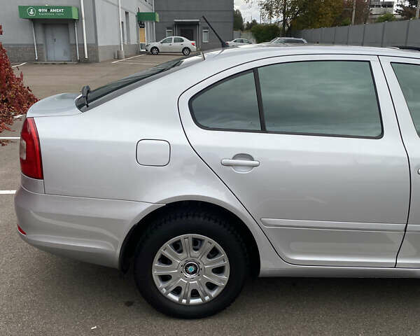 Сірий Шкода Октавія, об'ємом двигуна 1.9 л та пробігом 179 тис. км за 8900 $, фото 14 на Automoto.ua