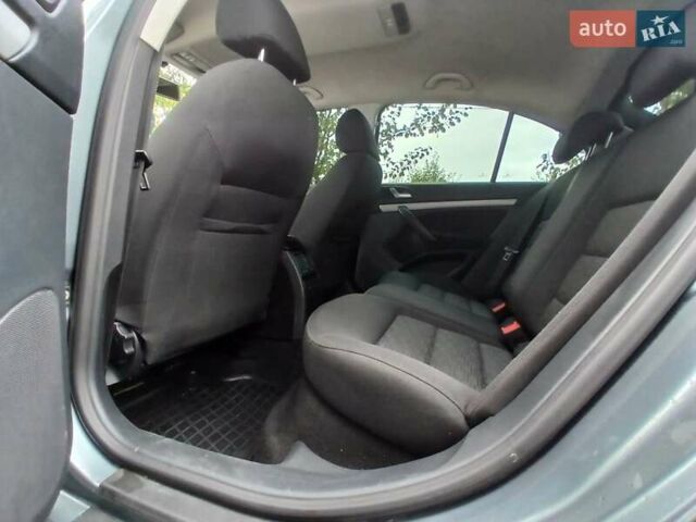 Серый Шкода Октавия, объемом двигателя 1.8 л и пробегом 160 тыс. км за 7899 $, фото 21 на Automoto.ua
