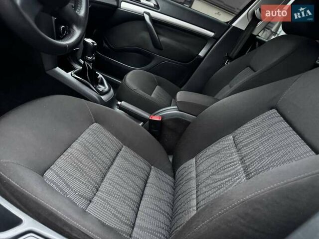 Серый Шкода Октавия, объемом двигателя 1.8 л и пробегом 180 тыс. км за 6980 $, фото 23 на Automoto.ua