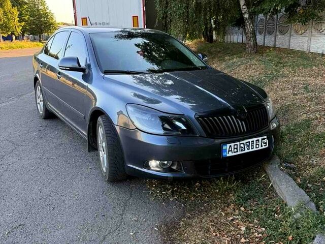 Серый Шкода Октавия, объемом двигателя 2 л и пробегом 275 тыс. км за 10500 $, фото 12 на Automoto.ua