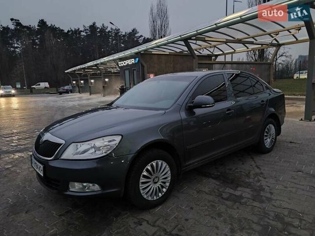 Серый Шкода Октавия, объемом двигателя 1.8 л и пробегом 269 тыс. км за 7300 $, фото 1 на Automoto.ua