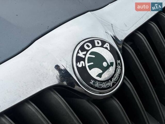 Серый Шкода Октавия, объемом двигателя 1.8 л и пробегом 180 тыс. км за 6980 $, фото 5 на Automoto.ua
