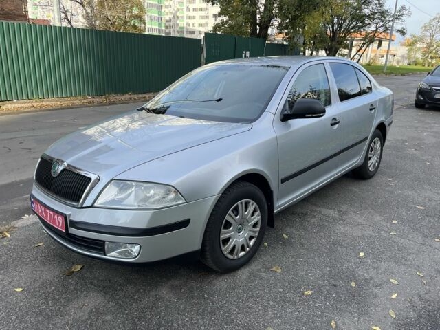 Шкода Октавія 2012 у Києві на Automoto.ua Сірий Шкода Октавія, об'ємом двигуна 1.6 л та пробігом 205 тис. км за 7000 $, фото 2 на Automoto.ua
