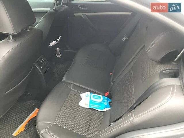 Сірий Шкода Октавія, об'ємом двигуна 1.6 л та пробігом 271 тис. км за 9400 $, фото 8 на Automoto.ua