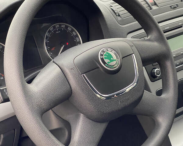 Сірий Шкода Октавія, об'ємом двигуна 1.9 л та пробігом 179 тис. км за 8900 $, фото 46 на Automoto.ua