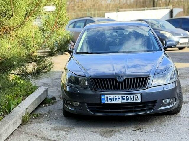 Серый Шкода Октавия, объемом двигателя 2 л и пробегом 275 тыс. км за 10500 $, фото 11 на Automoto.ua