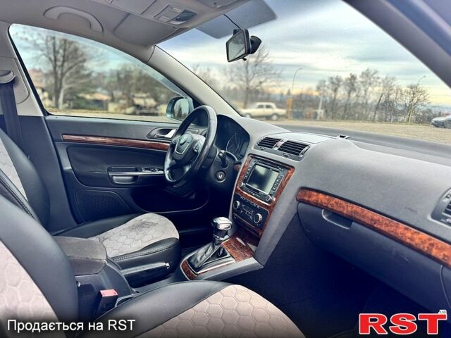 Серый Шкода Октавия, объемом двигателя 2 л и пробегом 295 тыс. км за 9700 $, фото 5 на Automoto.ua