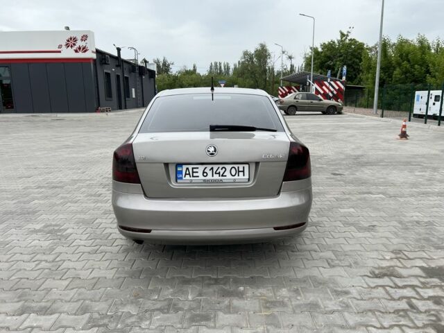 Сірий Шкода Октавія, об'ємом двигуна 1.6 л та пробігом 260 тис. км за 7500 $, фото 6 на Automoto.ua