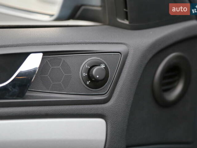 Серый Шкода Октавия, объемом двигателя 1.8 л и пробегом 201 тыс. км за 8900 $, фото 21 на Automoto.ua