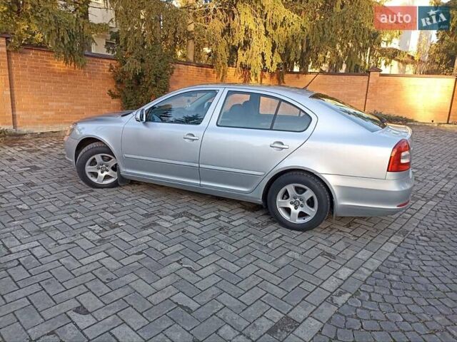 Сірий Шкода Октавія, об'ємом двигуна 1.6 л та пробігом 230 тис. км за 7777 $, фото 16 на Automoto.ua