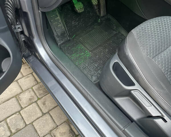 Сірий Шкода Октавія, об'ємом двигуна 1.6 л та пробігом 175 тис. км за 7600 $, фото 20 на Automoto.ua