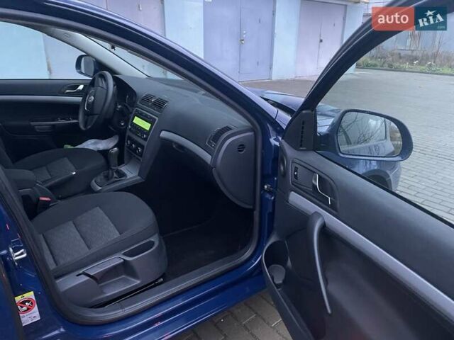 Серый Шкода Октавия, объемом двигателя 1.4 л и пробегом 161 тыс. км за 6899 $, фото 13 на Automoto.ua