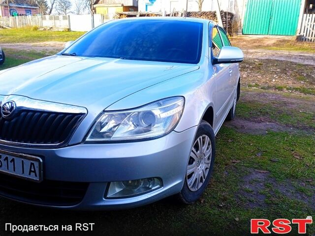Сірий Шкода Октавія, об'ємом двигуна 1.8 л та пробігом 240 тис. км за 7500 $, фото 5 на Automoto.ua