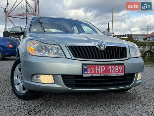 Серый Шкода Октавия, объемом двигателя 1.6 л и пробегом 246 тыс. км за 7999 $, фото 7 на Automoto.ua
