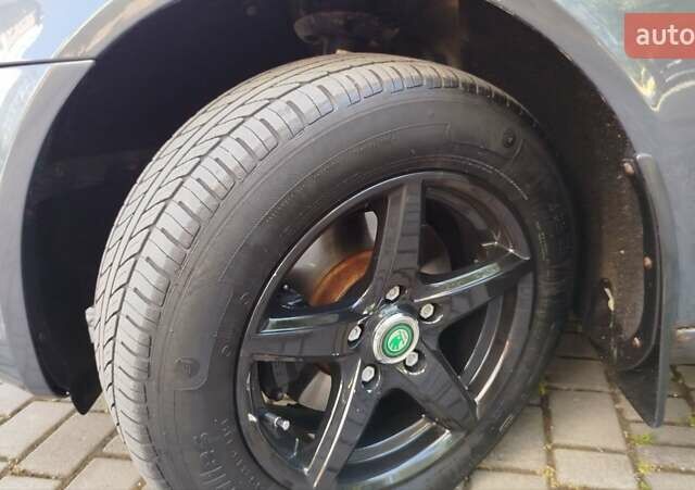 Шкода Октавія 2012 у Івано-Франківську на Automoto.ua Сірий Шкода Октавія, об'ємом двигуна 1.9 л та пробігом 195 тис. км за 8500 $, фото 3 на Automoto.ua