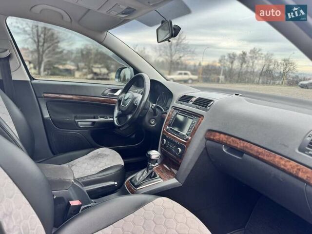 Серый Шкода Октавия, объемом двигателя 1.97 л и пробегом 295 тыс. км за 9700 $, фото 4 на Automoto.ua