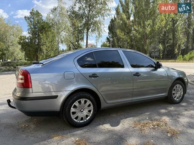 Серый Шкода Октавия, объемом двигателя 1.6 л и пробегом 173 тыс. км за 7700 $, фото 5 на Automoto.ua