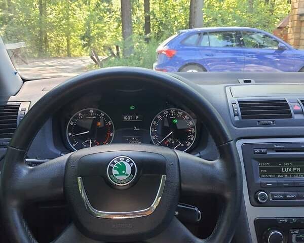 Сірий Шкода Октавія, об'ємом двигуна 1.8 л та пробігом 232 тис. км за 8400 $, фото 1 на Automoto.ua