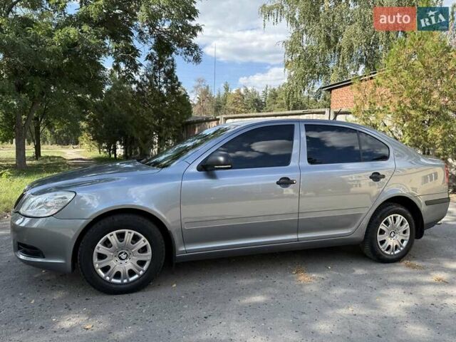Серый Шкода Октавия, объемом двигателя 1.6 л и пробегом 173 тыс. км за 7700 $, фото 12 на Automoto.ua