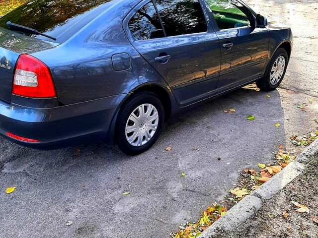 Сірий Шкода Октавія, об'ємом двигуна 1.8 л та пробігом 182 тис. км за 8200 $, фото 5 на Automoto.ua