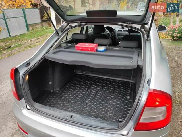 Серый Шкода Октавия, объемом двигателя 1.6 л и пробегом 345 тыс. км за 7250 $, фото 11 на Automoto.ua