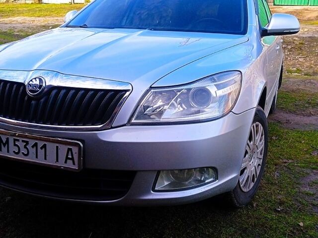 Сірий Шкода Октавія, об'ємом двигуна 1.8 л та пробігом 240 тис. км за 7500 $, фото 8 на Automoto.ua