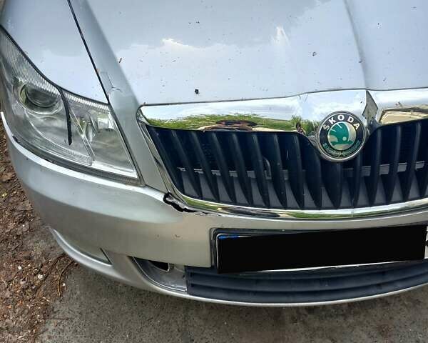 Серый Шкода Октавия, объемом двигателя 1.8 л и пробегом 253 тыс. км за 6800 $, фото 8 на Automoto.ua