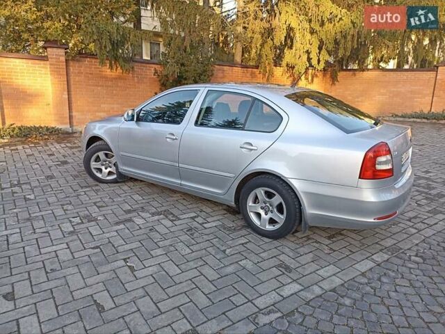 Сірий Шкода Октавія, об'ємом двигуна 1.6 л та пробігом 230 тис. км за 7777 $, фото 17 на Automoto.ua