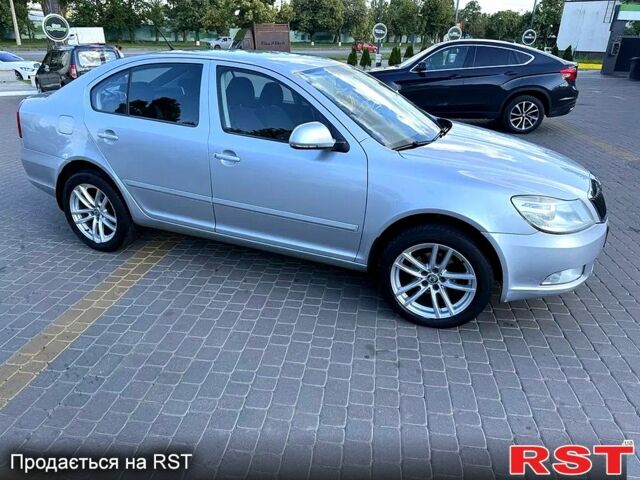 Сірий Шкода Октавія, об'ємом двигуна 1.9 л та пробігом 299 тис. км за 8200 $, фото 2 на Automoto.ua