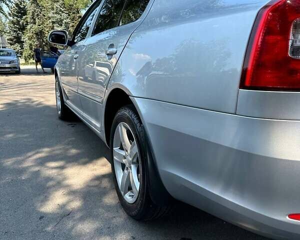 Серый Шкода Октавия, объемом двигателя 1.8 л и пробегом 174 тыс. км за 12800 $, фото 14 на Automoto.ua