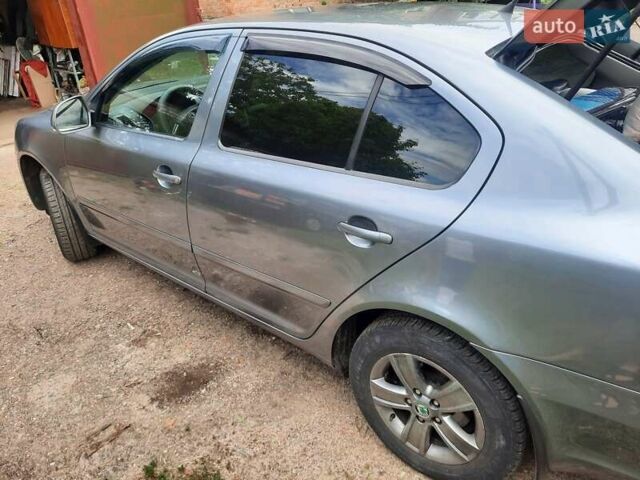 Сірий Шкода Октавія, об'ємом двигуна 1.8 л та пробігом 146 тис. км за 9800 $, фото 4 на Automoto.ua