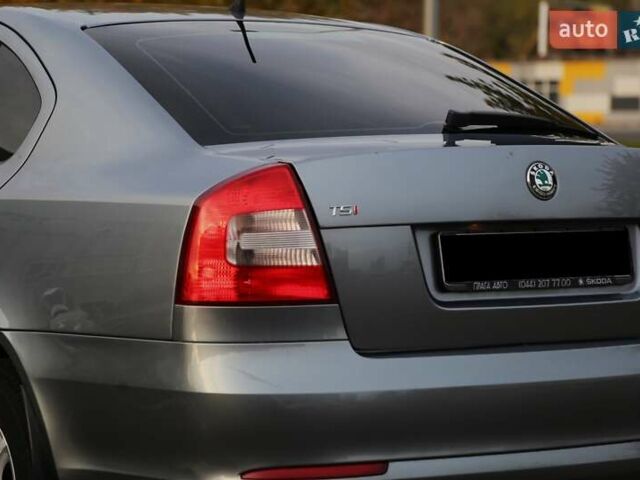 Серый Шкода Октавия, объемом двигателя 1.8 л и пробегом 201 тыс. км за 8900 $, фото 7 на Automoto.ua