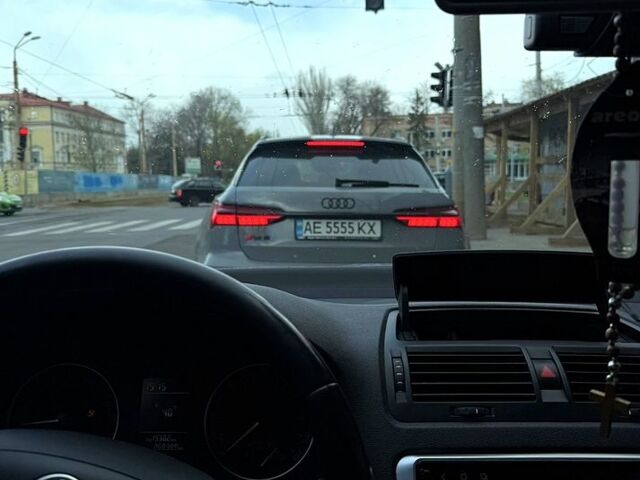 Серый Шкода Октавия, объемом двигателя 2 л и пробегом 275 тыс. км за 10500 $, фото 5 на Automoto.ua