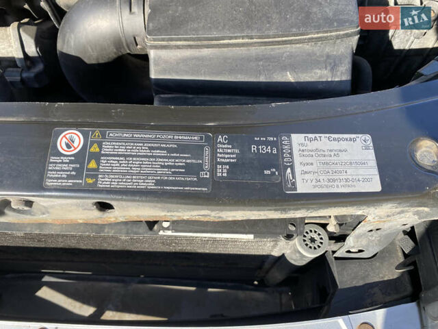 Сірий Шкода Октавія, об'ємом двигуна 1.6 л та пробігом 144 тис. км за 8300 $, фото 12 на Automoto.ua
