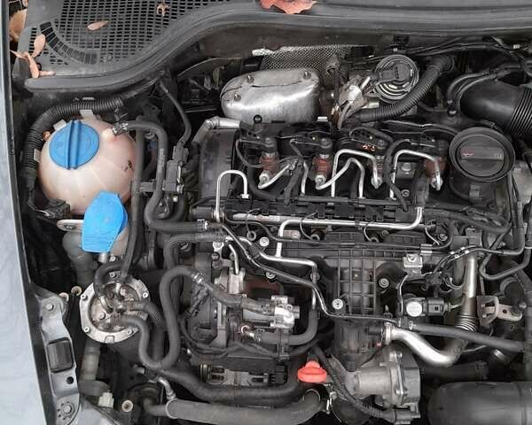 Сірий Шкода Октавія, об'ємом двигуна 1.6 л та пробігом 301 тис. км за 2500 $, фото 8 на Automoto.ua