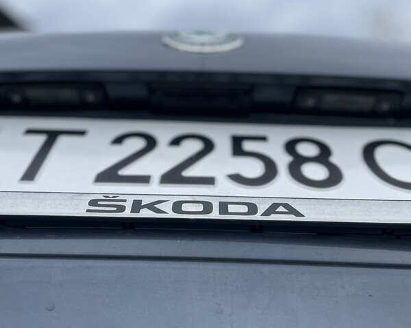 Сірий Шкода Октавія, об'ємом двигуна 1.6 л та пробігом 175 тис. км за 7600 $, фото 7 на Automoto.ua