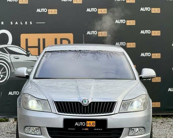 Серый Шкода Октавия, объемом двигателя 1.8 л и пробегом 223 тыс. км за 8200 $, фото 3 на Automoto.ua