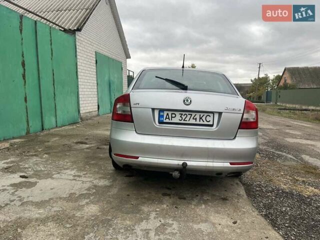 Серый Шкода Октавия, объемом двигателя 1.6 л и пробегом 210 тыс. км за 8500 $, фото 4 на Automoto.ua