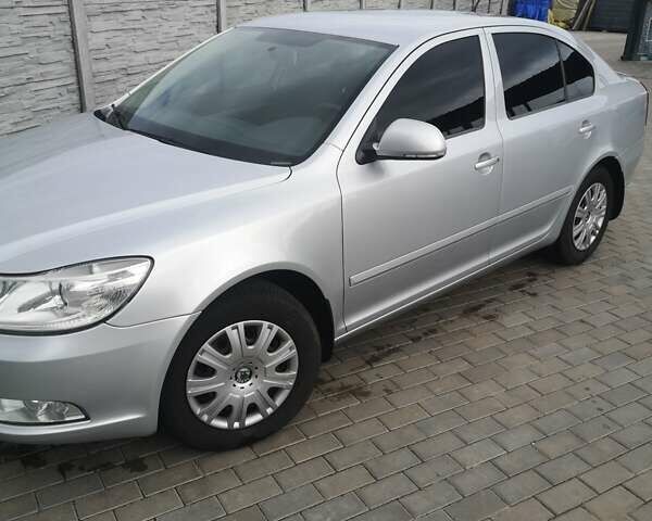 Сірий Шкода Октавія, об'ємом двигуна 1.6 л та пробігом 252 тис. км за 8500 $, фото 12 на Automoto.ua