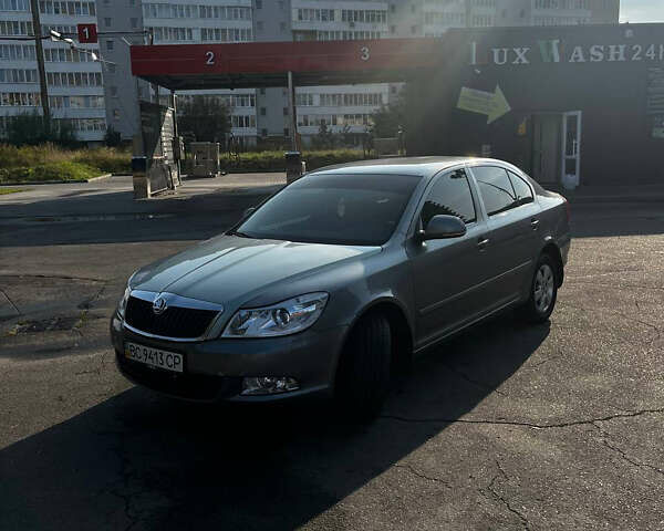 Сірий Шкода Октавія, об'ємом двигуна 1.8 л та пробігом 96 тис. км за 8499 $, фото 5 на Automoto.ua