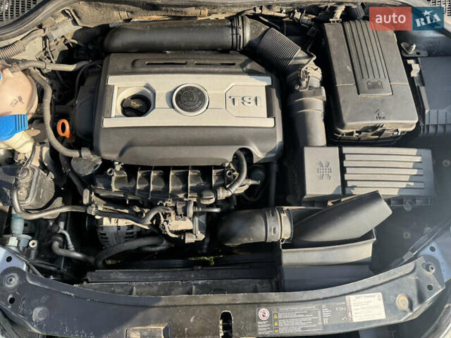 Сірий Шкода Октавія, об'ємом двигуна 1.8 л та пробігом 216 тис. км за 7000 $, фото 18 на Automoto.ua