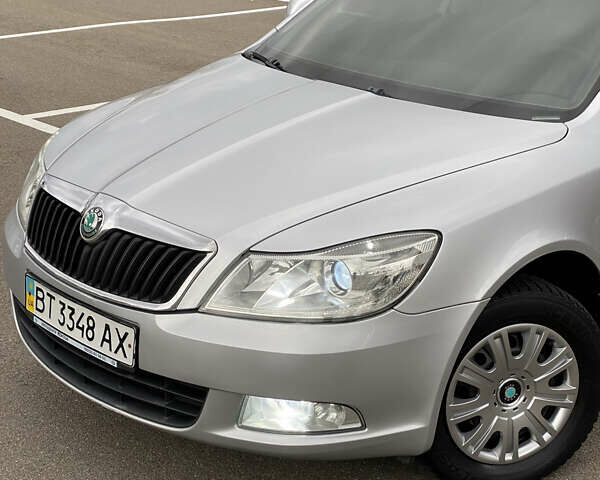 Сірий Шкода Октавія, об'ємом двигуна 1.9 л та пробігом 179 тис. км за 8900 $, фото 1 на Automoto.ua