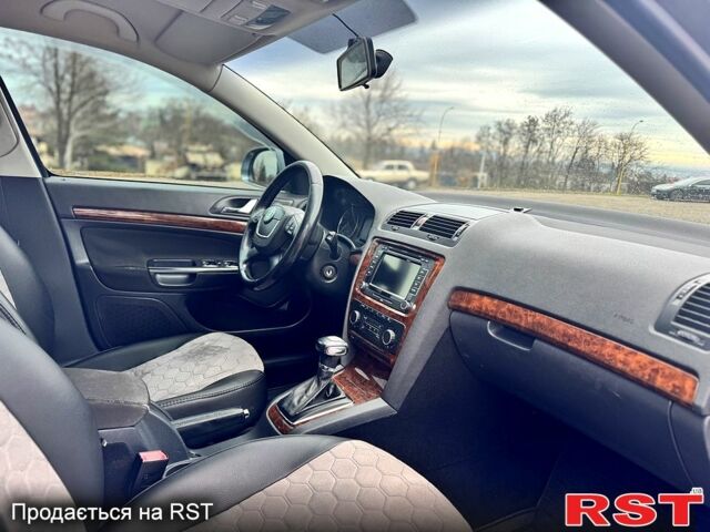 Серый Шкода Октавия, объемом двигателя 2 л и пробегом 295 тыс. км за 9700 $, фото 6 на Automoto.ua