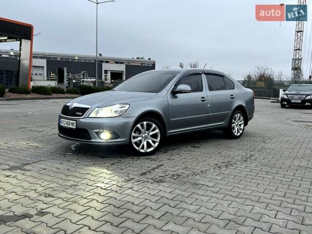 Серый Шкода Октавия, объемом двигателя 1.8 л и пробегом 211 тыс. км за 9500 $, фото 4 на Automoto.ua