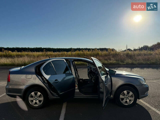 Шкода Октавия 2012 в Виннице на Automoto.ua Серый Шкода Октавия, объемом двигателя 1.8 л и пробегом 174 тыс. км за 7999 $, фото 10 на Automoto.ua