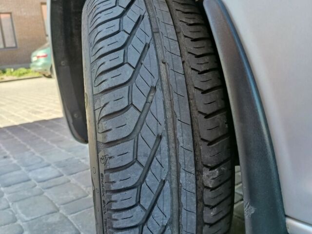 Серый Шкода Октавия, объемом двигателя 1.8 л и пробегом 148 тыс. км за 9200 $, фото 7 на Automoto.ua