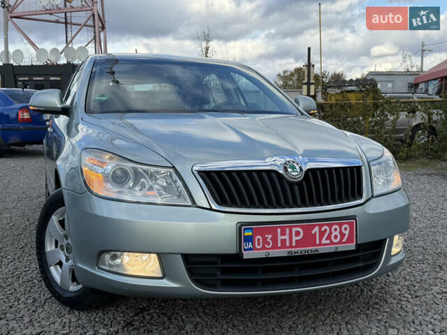 Серый Шкода Октавия, объемом двигателя 1.6 л и пробегом 246 тыс. км за 7999 $, фото 5 на Automoto.ua