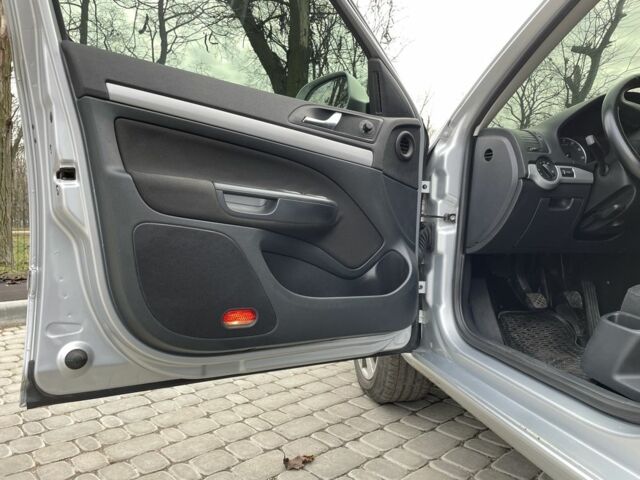 Шкода Октавия 2012 в Кропивницком (Кировограде) на Automoto.ua Серый Шкода Октавия, объемом двигателя 1.8 л и пробегом 220 тыс. км за 8499 $, фото 8 на Automoto.ua