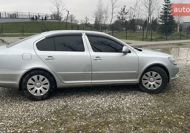 Сірий Шкода Октавія, об'ємом двигуна 1.6 л та пробігом 212 тис. км за 7700 $, фото 6 на Automoto.ua
