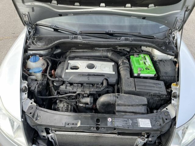 Сірий Шкода Октавія, об'ємом двигуна 1.8 л та пробігом 250 тис. км за 8550 $, фото 7 на Automoto.ua